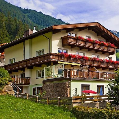 Ferienwohnungen Appartements Patscheider Finkenberg Exteriör bild